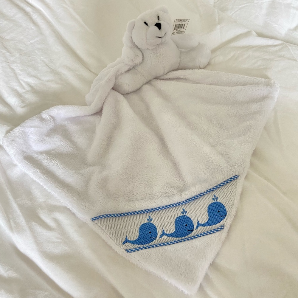 Bear and whale lovie